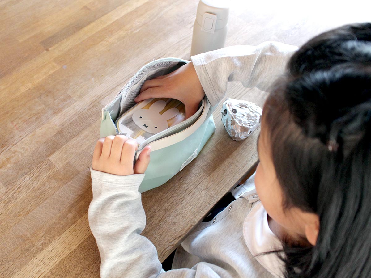 春からの学童弁当に。しっかり入るのにかさばらない！持ち手すっきりランチバッグ