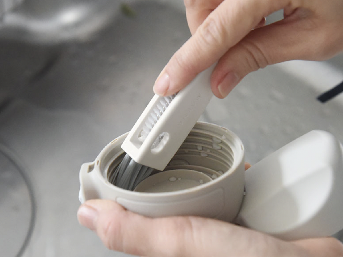 その水筒、本当にキレイ？雑菌シーズンの前に揃えたい「水筒お手入れグッズ」２選！