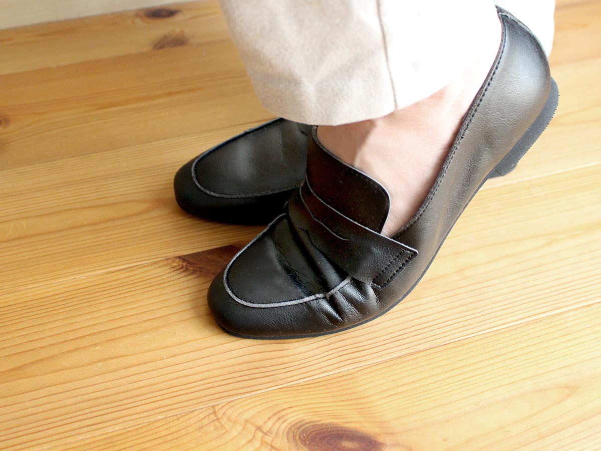おろしたて初日から快適。スマートなのに履き心地ラクちん、失敗しないローファー見つけた！