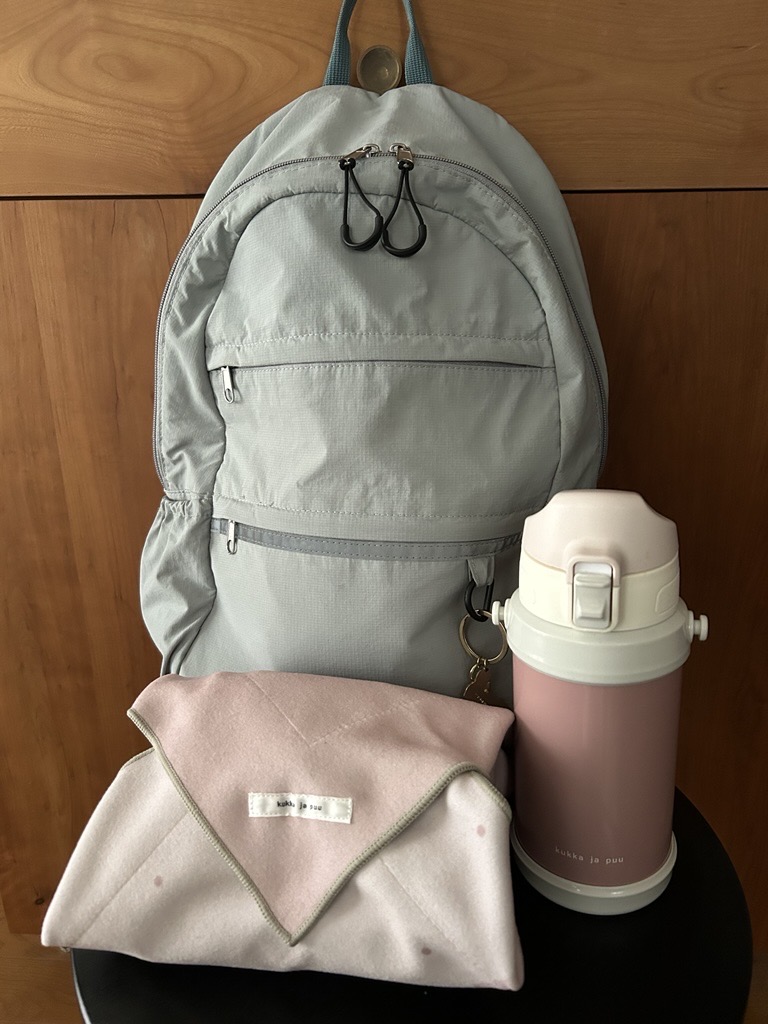 通学弁当も学童弁当も◎ピタッと包める保冷クロスで『お弁当準備ラクちん化』にスタッフが挑戦！